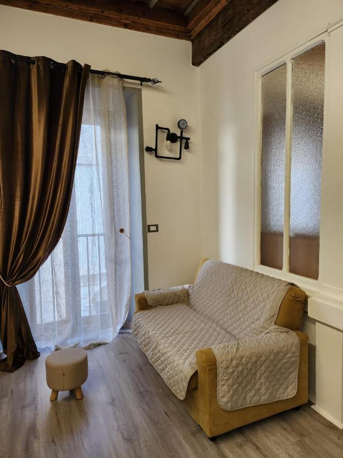 Mansarde&Suite Maison 1706 Lago Orta Borgomanero Exterior foto